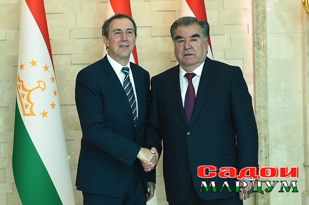 28045648467_1d7d445345_o