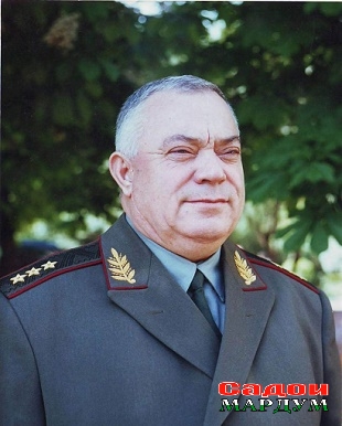 ХУМДИН ШАРИФОВ
