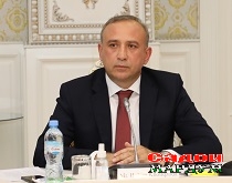 расми раиси Бонки миллӣ 1