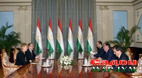 Мулоқоти Эмомалӣ Раҳмон бо Ҳелга Мария Шмид