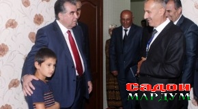 Ифтитоҳи бинои истиқоматӣ барои омӯзгорони Мактаби президентӣ