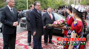 Ифтитоҳи Маҷмааи таърихӣ — фарҳангии Нақибхон Туғрал дар ноҳияи Айнӣ