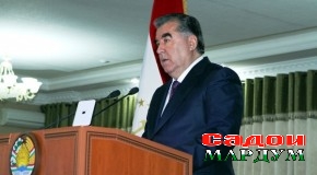 Парчам ва оини парчамдорӣ дар миёни мардуми куҳанбунёду тамаддунсози мо мақоми шоиста дорад