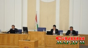 Ҳайати комиссияи марказии интихобот ва раъйпурсӣ пурра, тағйиру иловаҳо ба кодекси гумрук қабул гардид