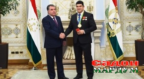 Қадрдонии Дилшод Назаров аз ҷониби Пешвои миллат