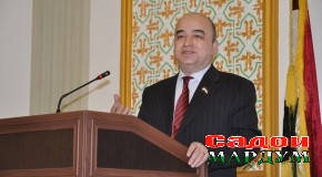 Шукурҷон ЗУҲУРОВ:  «Ҷавонон бояд ҳамчун меросбари ҳақиқӣ ба воя расанд»