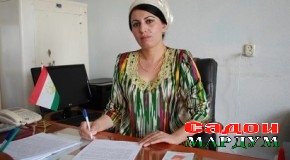 Зумрат Лоиқова: «Бонувони раштӣ бо либоси миллӣ ифтихор доранд»