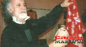 «Дар саҳна бо ҳаёти дигарон зистан хушбахтист»