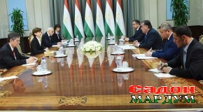 Мулоқоти Эмомалӣ Раҳмон бо Лилия Бурунчук