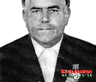 Бо вуҷуди захмдорӣ далерона ҷангидааст