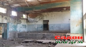 Клуби фарҳангӣ ба ҳашаротхона табдил ёфтааст…