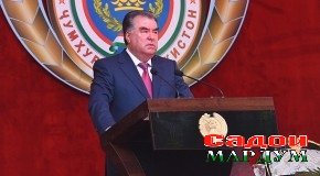 Суханронии Асосгузори сулҳу ваҳдати миллӣ — Пешвои миллат, Президенти Ҷумҳурии Тоҷикистон муҳтарам Эмомалӣ Раҳмон дар мулоқот бо роҳбарону фаъолон ва сокинони ноҳияи Дарвоз, 13 сентябри соли 2017