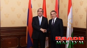 Мулоқоти Маҳмадсаид Убайдуллоев бо Ара Баблоян