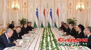 Мулоқоти Шукурҷон Зуҳуров бо Шавкат Мирзиёев