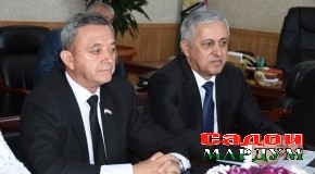 Мулоқоти Абдуҷаббор Азизӣ бо Хю Зеҷун