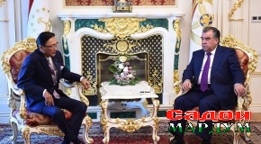 Мулоқоти Эмомалӣ Раҳмон бо Кейҷи Фуруя