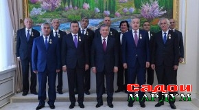 Қадрдонии намояндагони Тоҷикистон бо мукофотҳои давлатии Ӯзбекистон