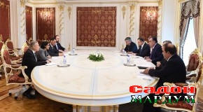 Мулоқоти Эмомалӣ Раҳмон бо хонум Падамжа Хандевал