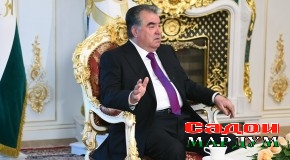 Мусоҳиба бо хабарнигорони се расонаи маъруфи Хитой