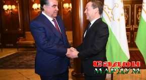 Мулоқоти Эмомалӣ Раҳмон бо Дмитрий Медведев