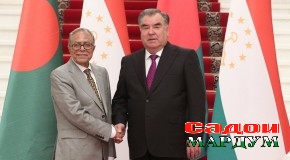 Суҳбати Президенти мамлакат бо Президенти Ҷумҳурии Халқии Бангладеш