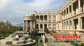 Боз бо ҳам ошно гаштему гавҳар ёфтем