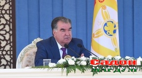 Суханронии Сарвари давлат Эмомалӣ Раҳмон зимни мулоқот бо фаъолону сокинони ноҳияи Балҷувон