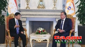 Мулоқоти Эмомалӣ Раҳмон бо Кунио Микурия
