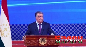 Суханронии Асосгузори сулҳу ваҳдати миллӣ — Пешвои миллат, Президенти Ҷумҳурии Тоҷикистон муҳтарам Эмомалӣ Раҳмон бо роҳбарону фаъолони Федератсияи иттифоқҳои касабаи мустақили Ҷумҳурии Тоҷикистон