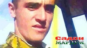 Он на ман бошам, ки рӯзи ҷанг бинӣ пушти ман…