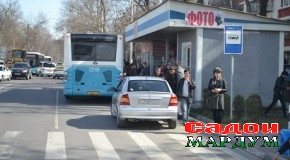 Худсарии ронандагони микроавтобусҳо боиси тамбашавӣ мегардад