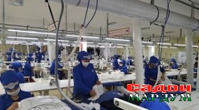 Тақдими ниқобҳои тиббӣ аз ҷониби соҳибкор