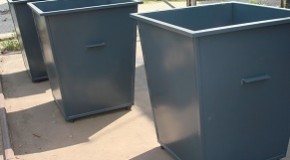 Ёвон. 1000 қуттии партов дастрас шуд