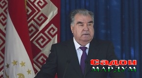 Суханронии Пешвои миллат Эмомалӣ Раҳмон зимни мулоқот бо роҳбарон ва фаъолони Вилояти Мухтори Кӯҳистони Бадахшон