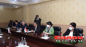 Мулоқоти вакилони Маҷлиси намояндагон бо Такаюки Мияшита