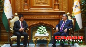 Мулоқоти Эмомалӣ Раҳмон бо Мир Раҳмон Раҳмонӣ