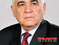Аз сипосгузории роҳбари давлат то пайомади бетафовутӣ ба меъёрҳои Конститутсия
