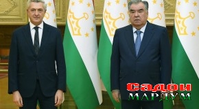 Мулоқоти Пешвои миллат бо Филиппо Грандӣ