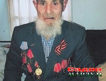 Довталаби майдони набард ва муҳофизи Жуков