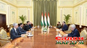 Мулоқоти Пешвои миллат бо Майкл Эрик Курилла