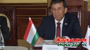 Вохӯрии Маҳмадалӣ Ватанзода бо Таро Ҳонда