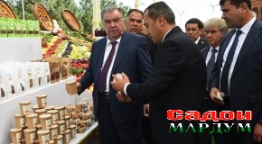 Боздиди Пешвои миллат муҳтарам Эмомалӣ Раҳмон аз намоишгоҳи маҳсулоти кишоварзии вилояти Суғд