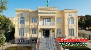 Президенти Ҷумҳурии Тоҷикистон муҳтарам Эмомалӣ Раҳмон дар шаҳри Гулистон бинои нави Маркази адлияро мавриди баҳрабардорӣ қарор доданд