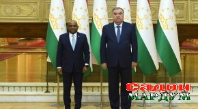 Мулоқоти Эмомалӣ Раҳмон бо Абдулло Шоҳид