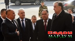 Президенти Ҷумҳурии Тоҷикистон муҳтарам Эмомалӣ Раҳмон маркази хизматрасонӣ ва мулоқот бо ятимони кул дар ноҳияи Бобоҷон Ғафуровро ифтитоҳ доданд