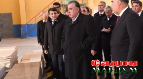 Пешвои миллат муҳтарам Эмомалӣ Раҳмон корхонаи коркарди санги ҶСП «Корпоратсияи Камоли Хуҷандӣ»- ро ифтитоҳ доданд