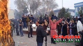 Дар шаҳри Турсунзода ҷашни сада барпо карданд