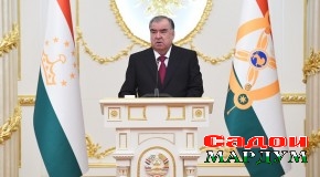 Тақдими мукофотҳои давлатӣ ва рутбаҳои навбатии ҳарбӣ