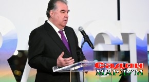 Суханронии Пешвои миллат муҳтарам Эмомалӣ Раҳмон дар чорабинии канории корӣ “Об моро муттаҳид месозад”