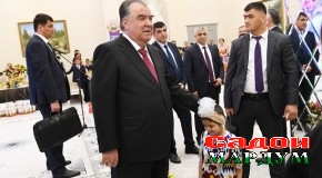 Мулоқоти Пешвои миллат муҳтарам Эмомалӣ Раҳмон бо ятимон аз шаҳру ноҳияҳои вилояти Суғд дар шаҳри Гулистон